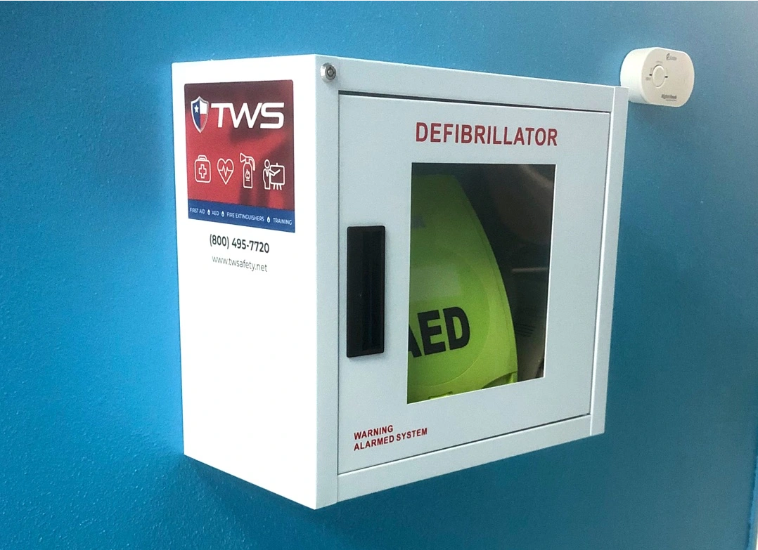 Commercial AED ready for use in an Omaha business