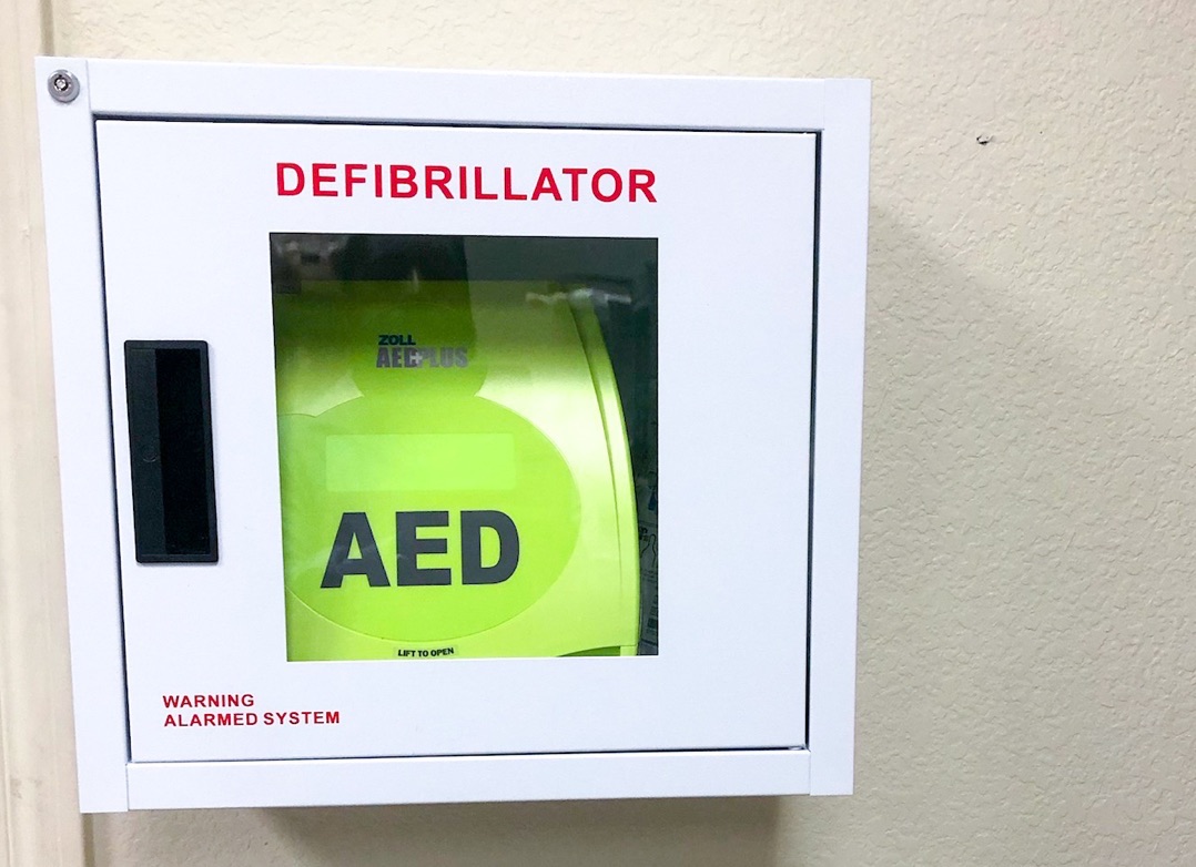 Commercial defibrillator checked by TWS in Memphis