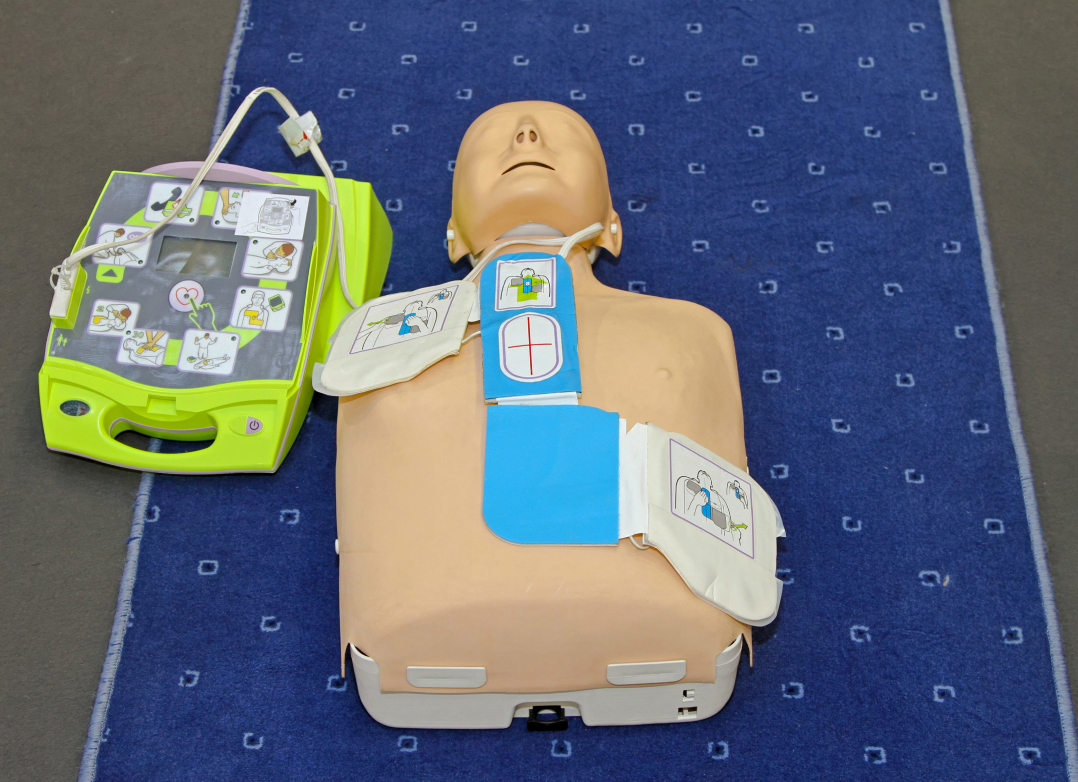 Defibrillator available to buy for businesses in Orlando, FL